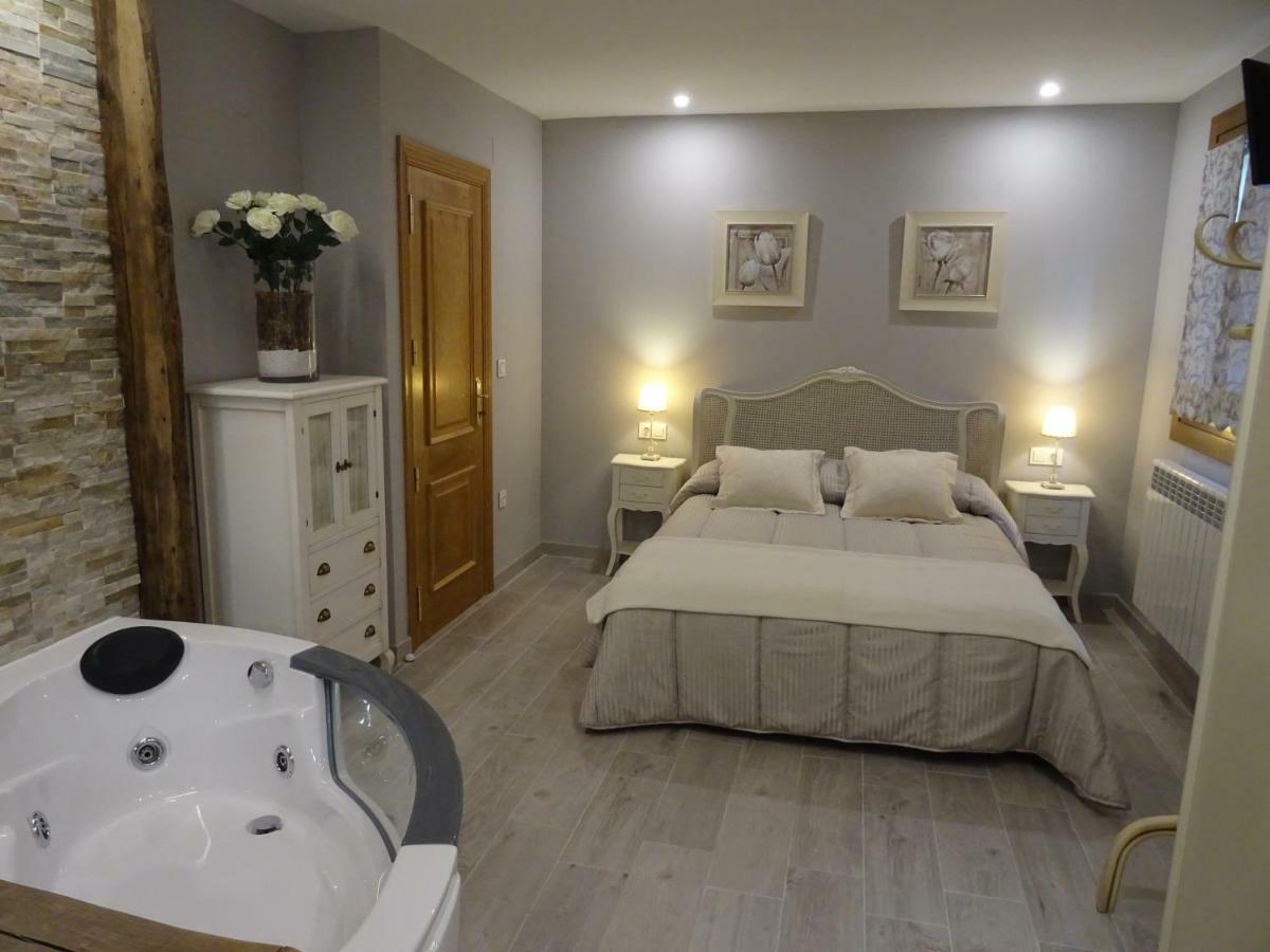 Apartamento Usuaia Con Jacuzzi Lesaka Eksteriør bilde
