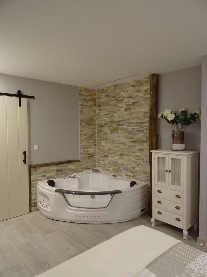 Apartamento Usuaia Con Jacuzzi Lesaka Eksteriør bilde